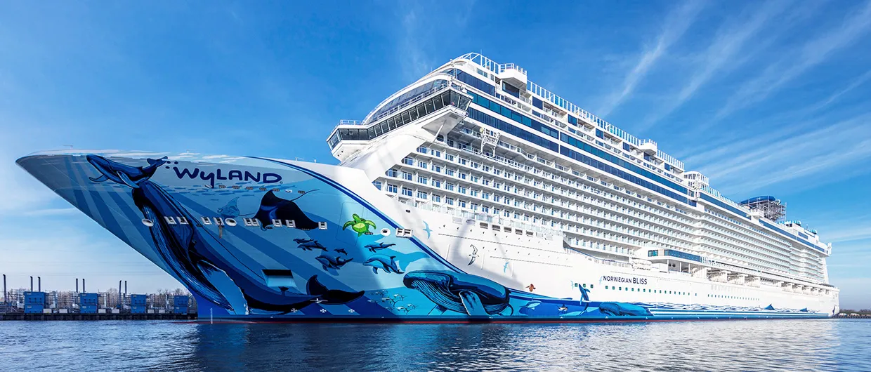 Por los Glaciares de Alaska en Primavera Norwegian Bliss